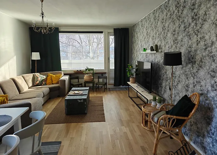 Iso Kolmio Torniossa * טורניו